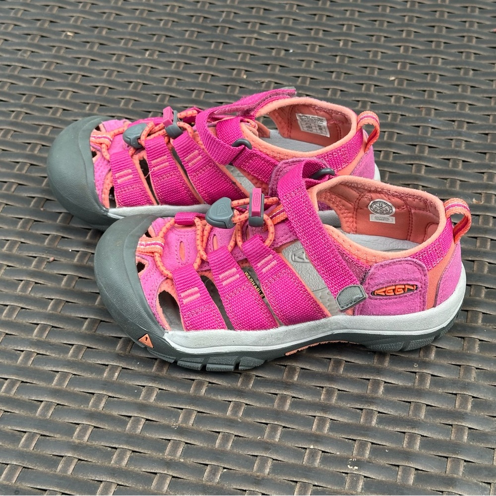 Keen Kids Fuchsia and Charcoal Sandals